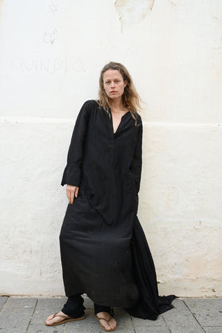 The Elpelut Wrap  • Delicate handcrafted embroidery image 9