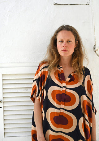 Seventies Robe Élégance | Luxury 100% Silk Dress image 4