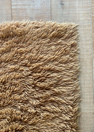 RUG  •  WOOL