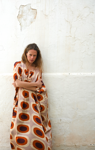Seventies Robe Élégance | Luxury 100% Silk Dress image 2