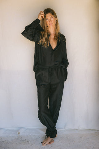 The Trousers  • Relaxed cuffed silhouette image 7