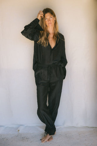The Trousers  • Relaxed cuffed silhouette image 7